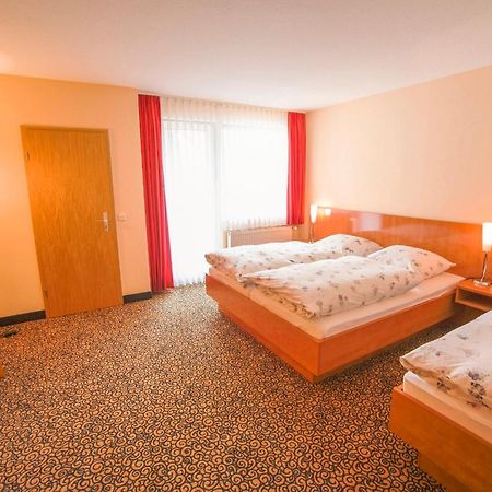 Hotel Matthias Gnarrenburg Quarto foto